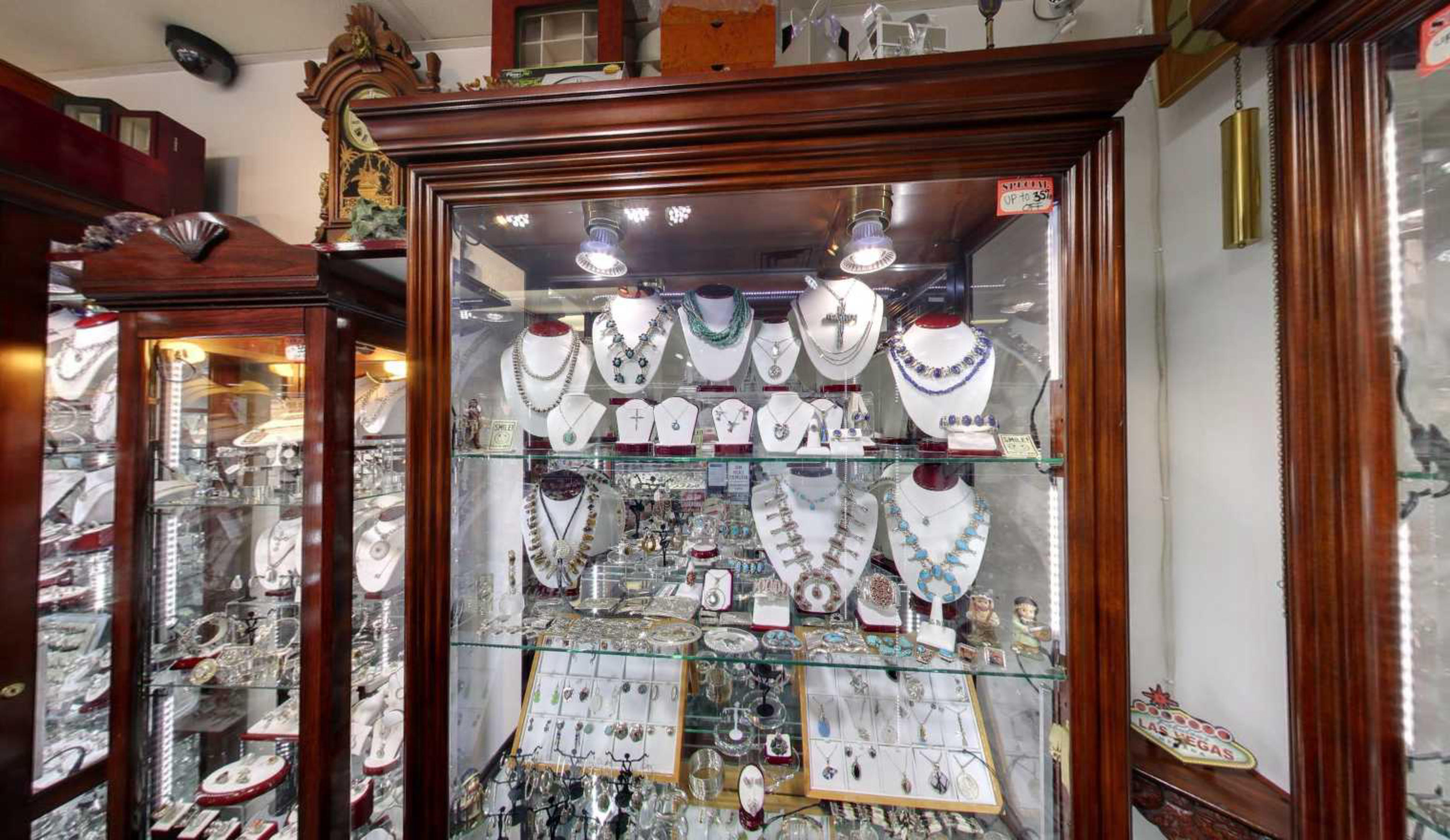 Oro & Jewelers, Las Vegas, USA virtual tour preview