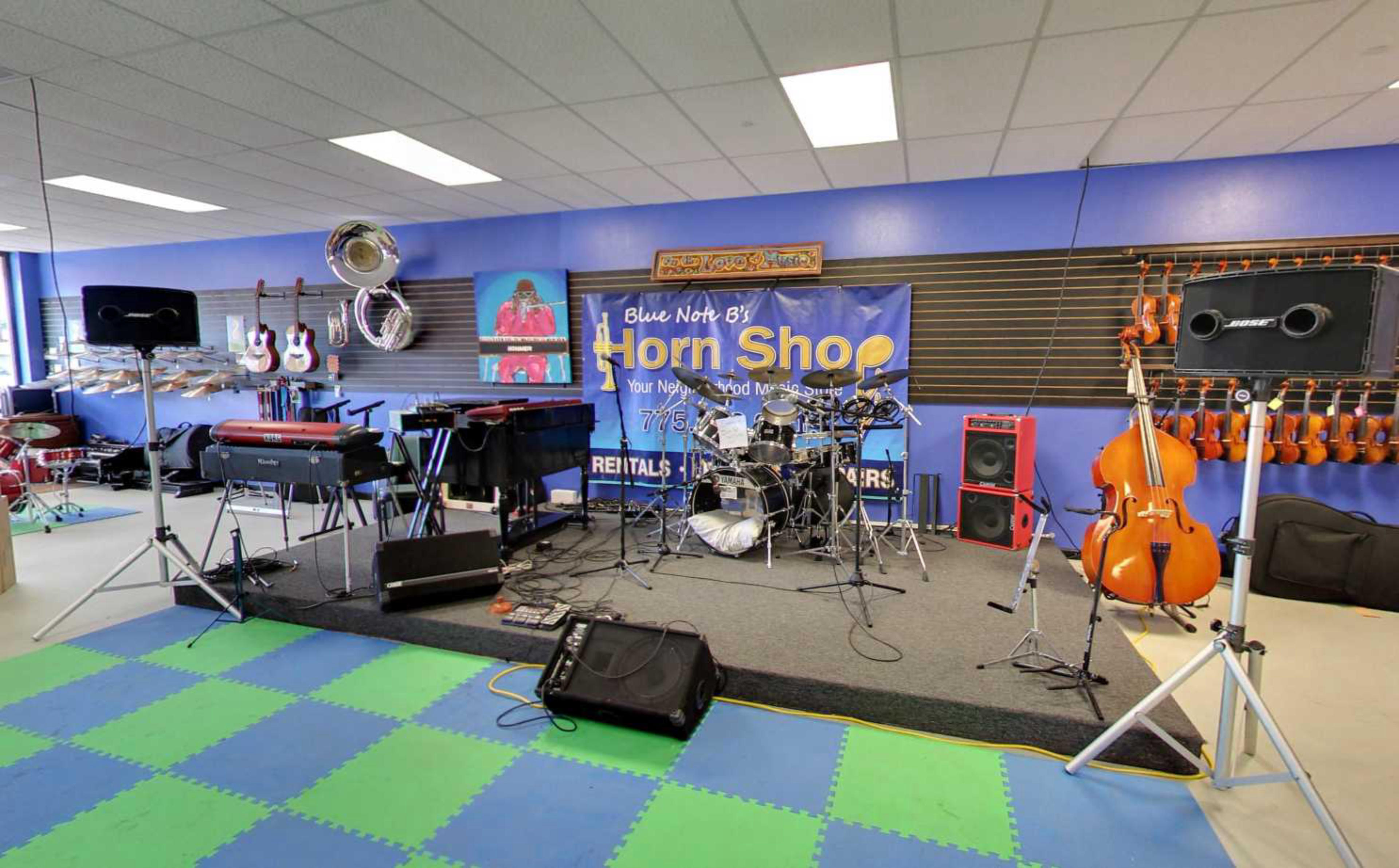 Blue Note B's Horn Shop Music Store, Las Vegas, USA virtual tour preview