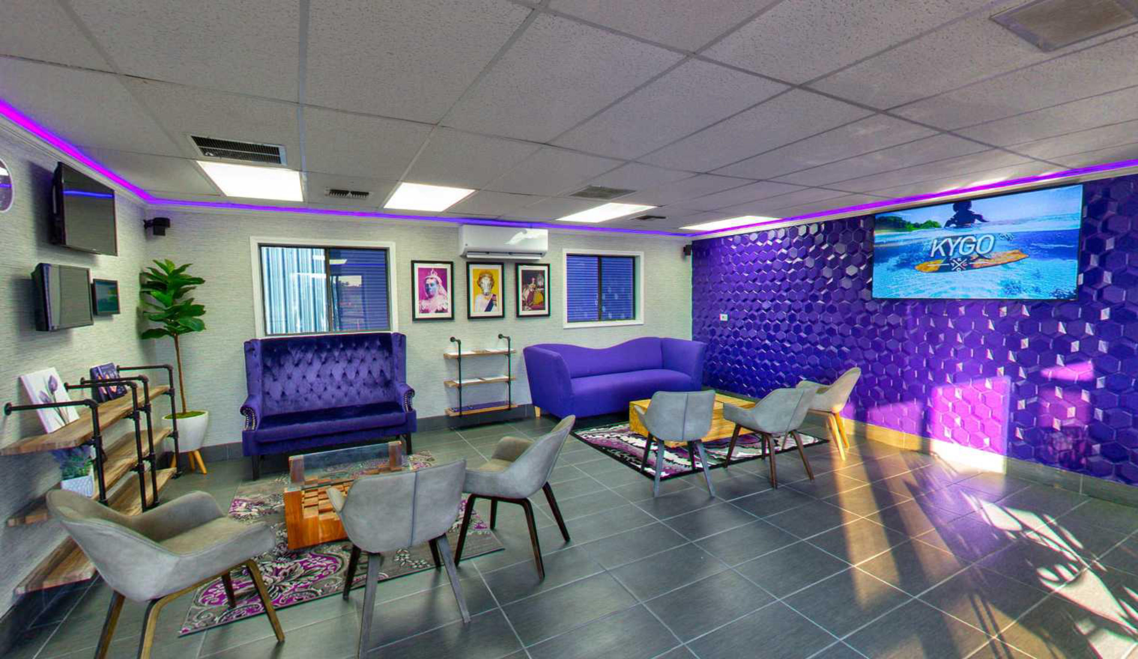 Queen MotorCars, Las Vegas, USA virtual tour preview