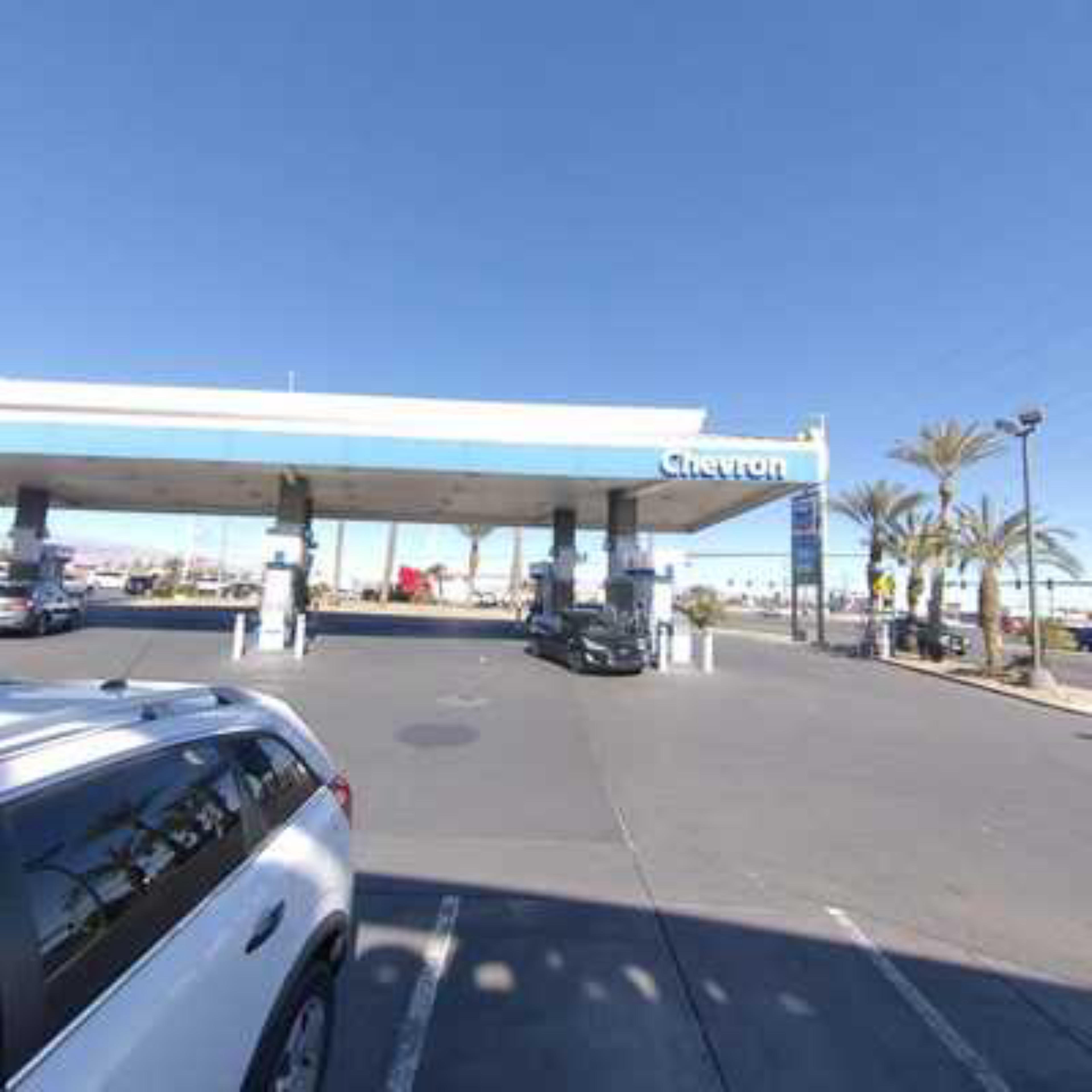 McDonald's Blue Diamond and Rainbow, Las Vegas, USA virtual tour preview