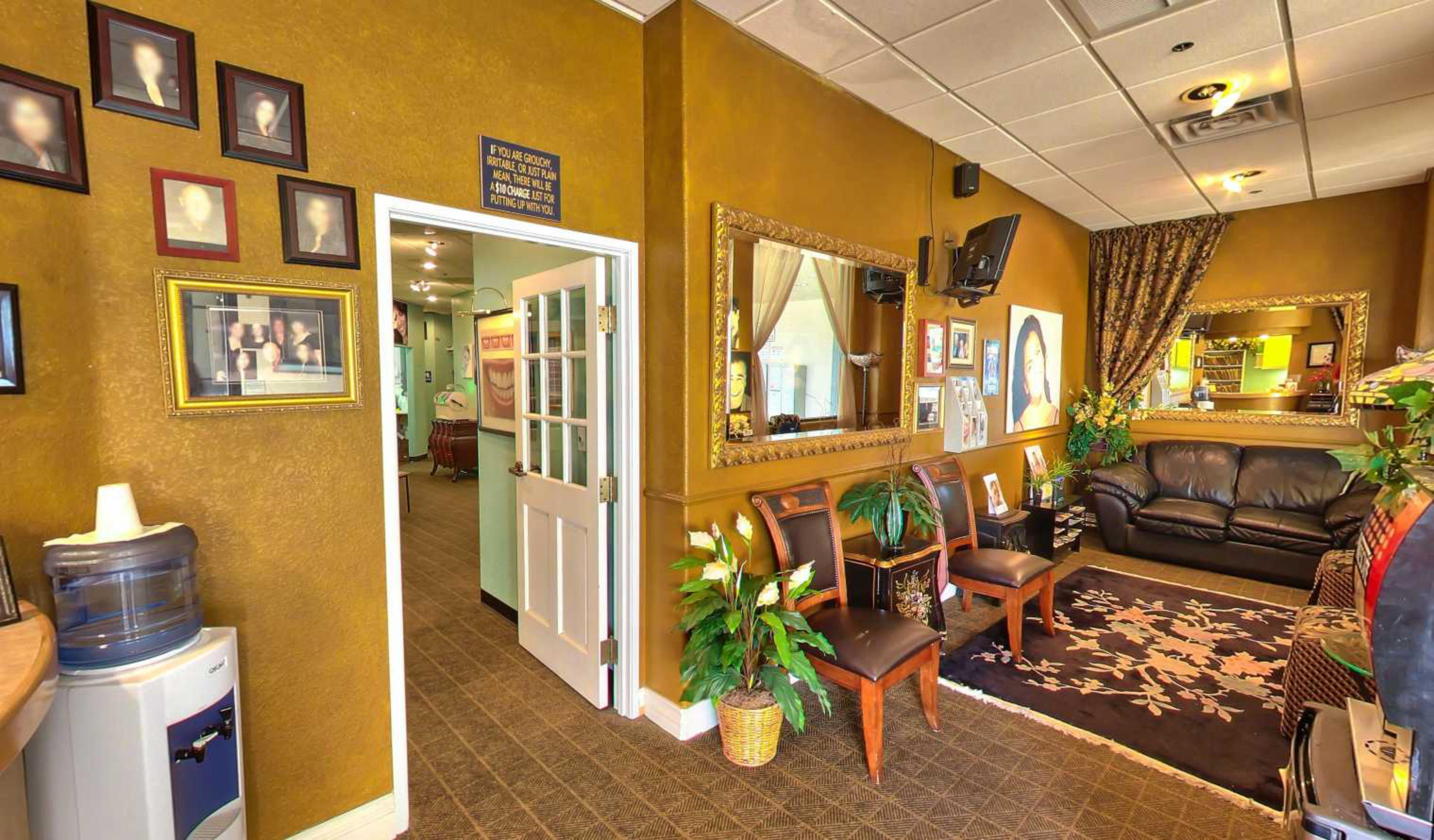 Vegas Smiles Gussow William B DDS, Las Vegas, USA virtual tour preview