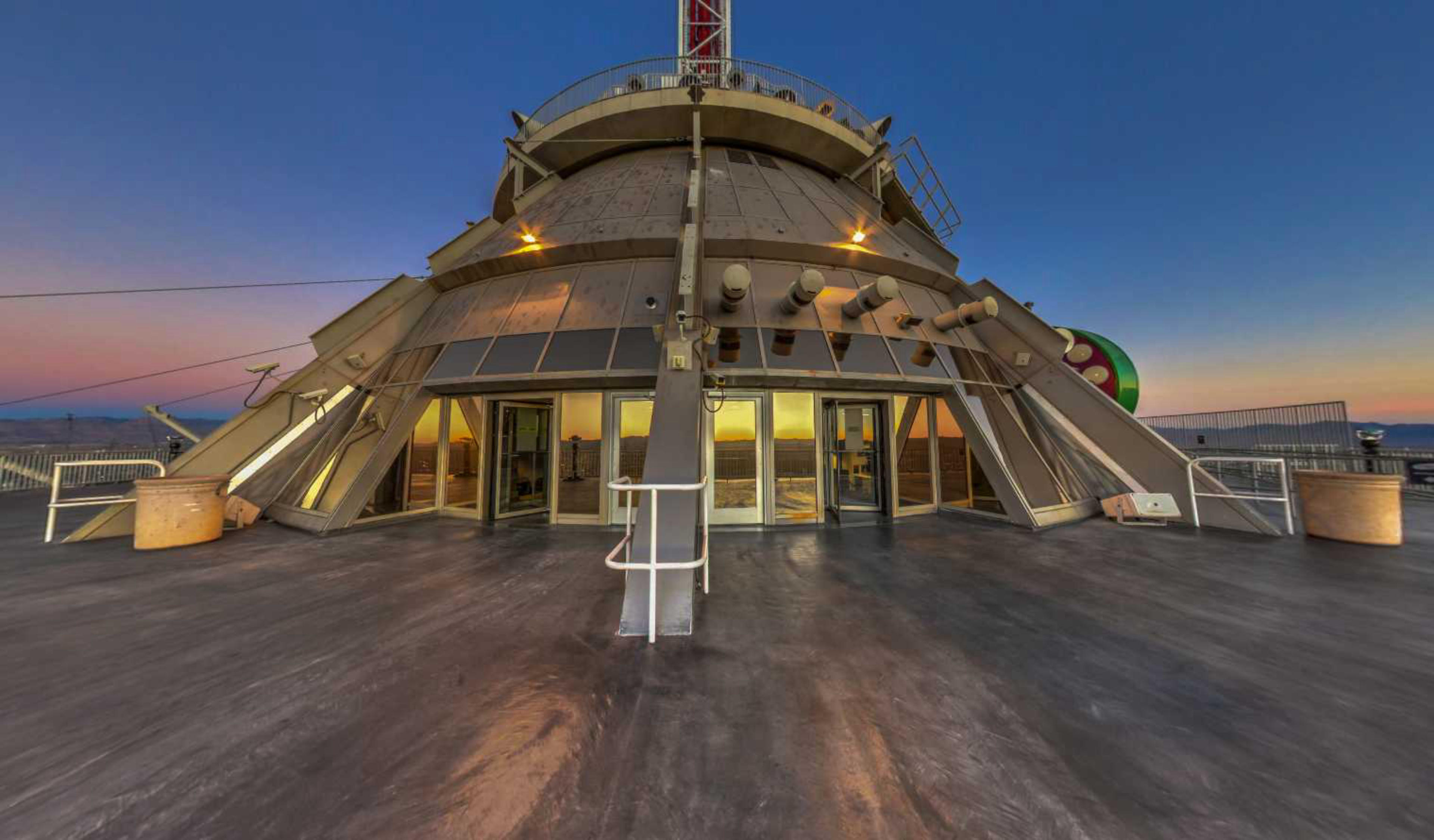 Stratosphere Tower, Las Vegas, USA virtual tour preview